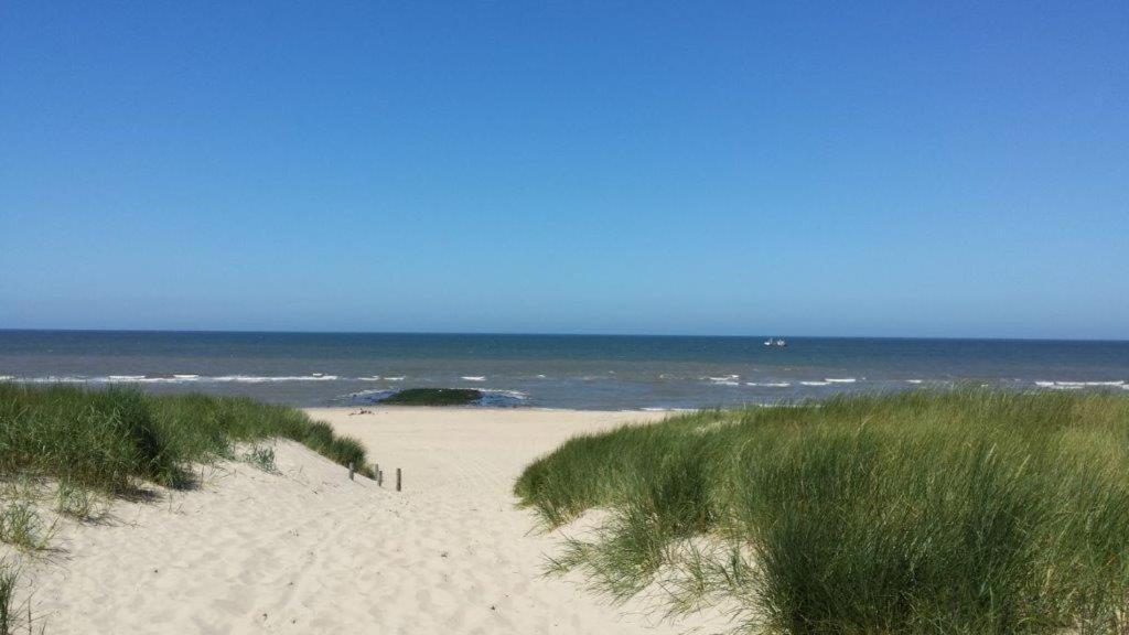 Igluhut De Keet, In Natuurgebied En Vlakbij Het Strand 칼란트소그 외부 사진