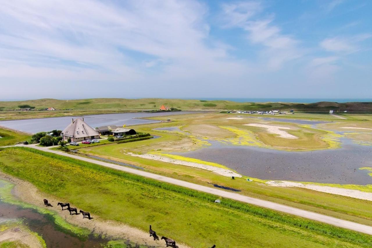 Igluhut De Keet, In Natuurgebied En Vlakbij Het Strand 칼란트소그 외부 사진