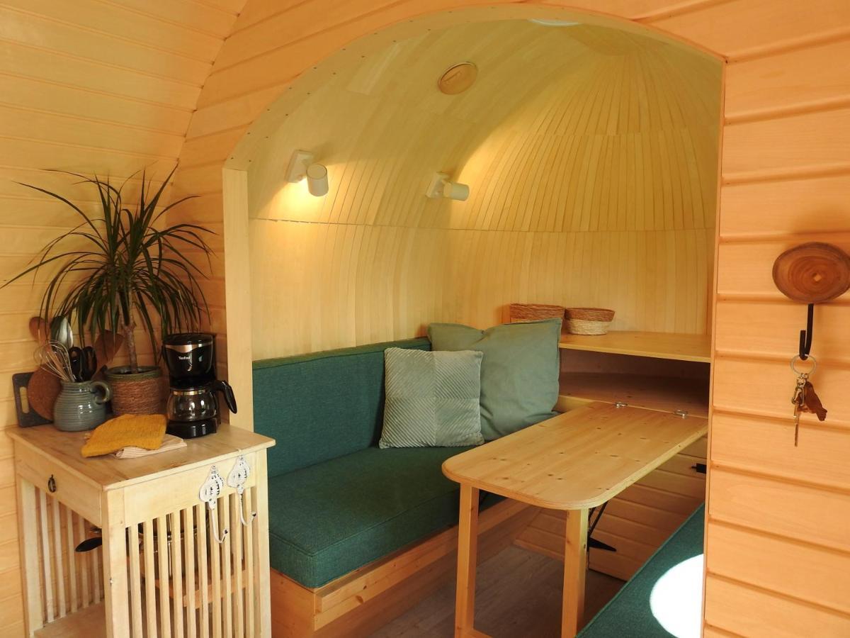 Igluhut De Keet, In Natuurgebied En Vlakbij Het Strand 칼란트소그 외부 사진